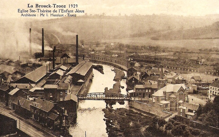 Le panorama de La Brouck et de l'usine